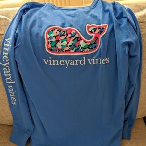 NWOT - Vineyard Vines long sleeve tee - sz. Adult small